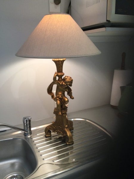 VINTAGE GILT FIGURINE TABLE LAMP Carousel 2