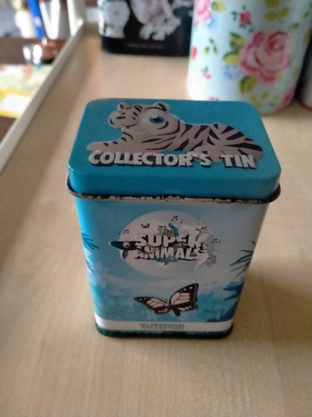 Super Animal Collectors Tin Carousel 1