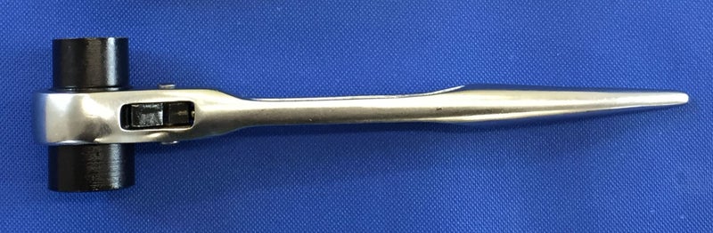 TNC Scaffold Ratchet Spanner 21/23mm (Box type) Carousel 2