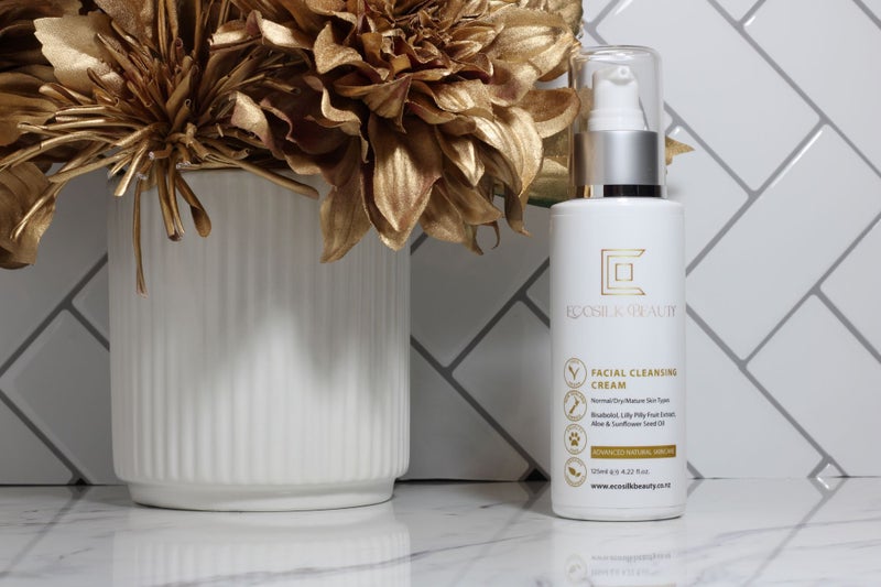 Ecosilk Facial Cleansing Cream 125mls Carousel 1
