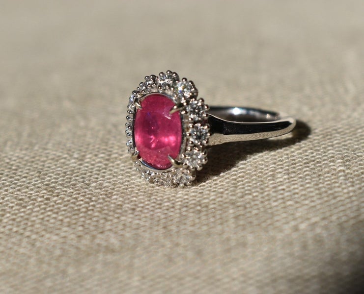 NATURAL Ruby (2.86 carat) and Diamond ring Carousel 1