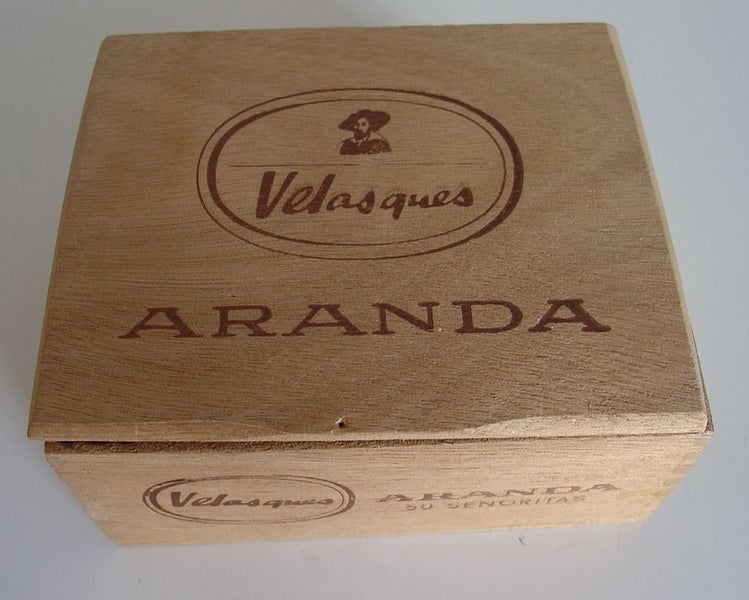 Old Dutch Cigar Box Carousel 1