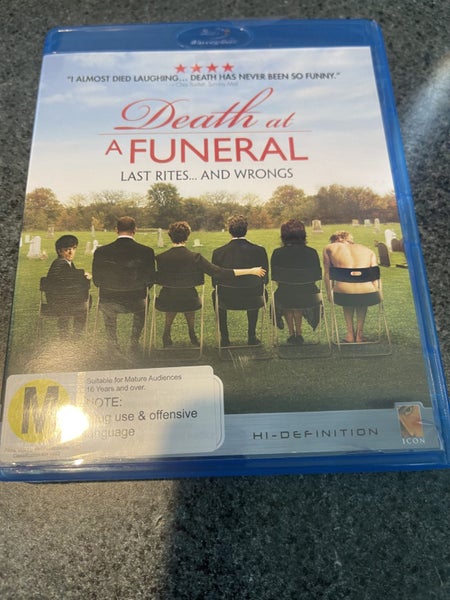 Death at a Funeral Carousel 1