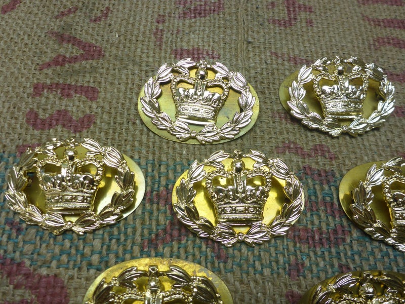 Awesome NZ Warrant Officer Sleeve Badge QC x10 With Pins & Backing Plate Bulk Carousel 2