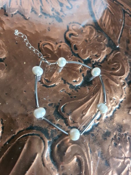 Pearl & Silver Tube Bead Bracelet Carousel 1