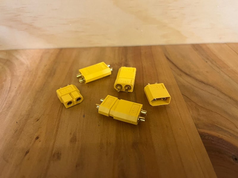 XT60 Pair Carousel 1