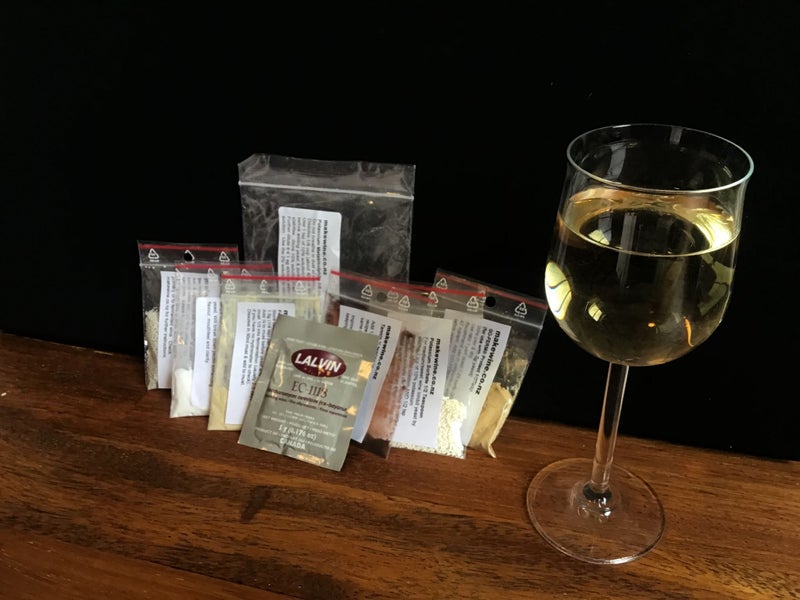2X Home Winemaking Ingredients Kit for 5 Litres Carousel 1