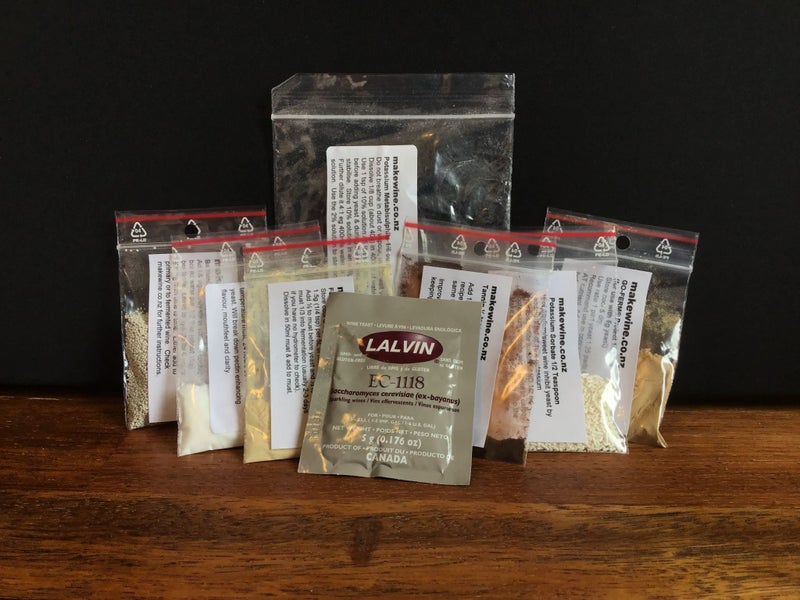 2X Home Winemaking Ingredients Kit for 5 Litres Carousel 2