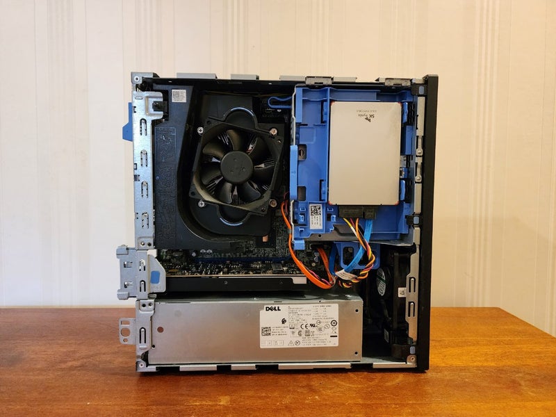 Budget Gaming PC / i5 6500 / 16 GB RAM / RX 55062867851731842111