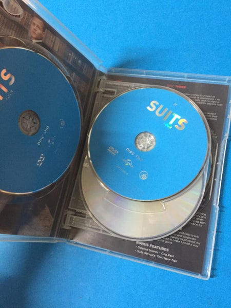 Suits: Season 4 Carousel 3