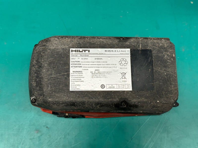 HILTI B36 36V 6.0 Ah Li-ion Battery Carousel 2