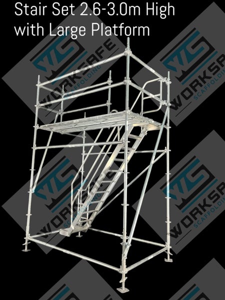 Stairs Set 2.7-3.1m high w Large Platform Carousel 1