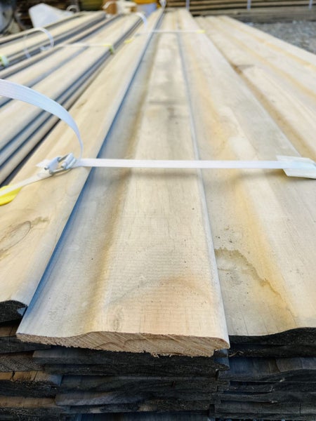 Weatherboard $5.95 mtr 138 x 20mm Carousel 9
