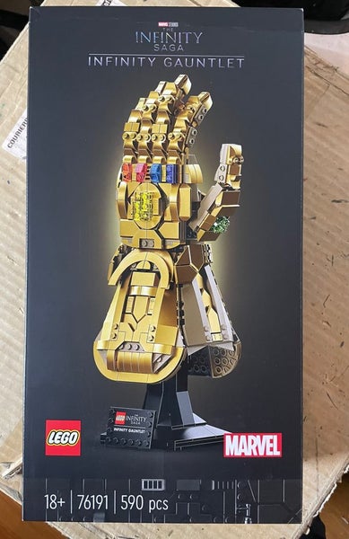 LEGO Marvel 76191 - Infinity Gauntlet Carousel 1