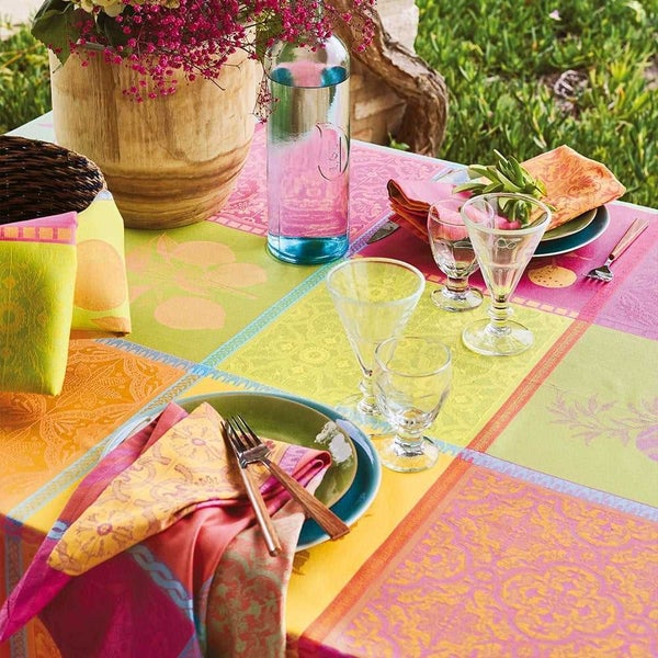 Garnier-Thiebaut Mille Tutti Frutti Smoothie Tablecloth 180x300cm Carousel 2