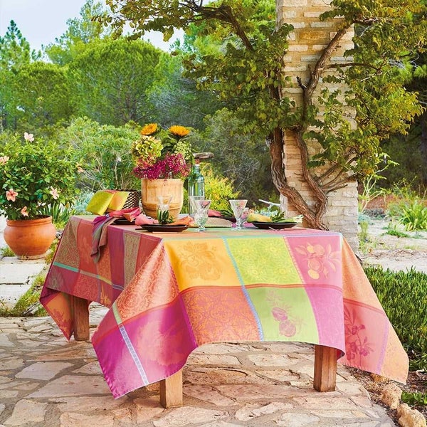 Garnier-Thiebaut Mille Tutti Frutti Smoothie Tablecloth 180x300cm Carousel 4