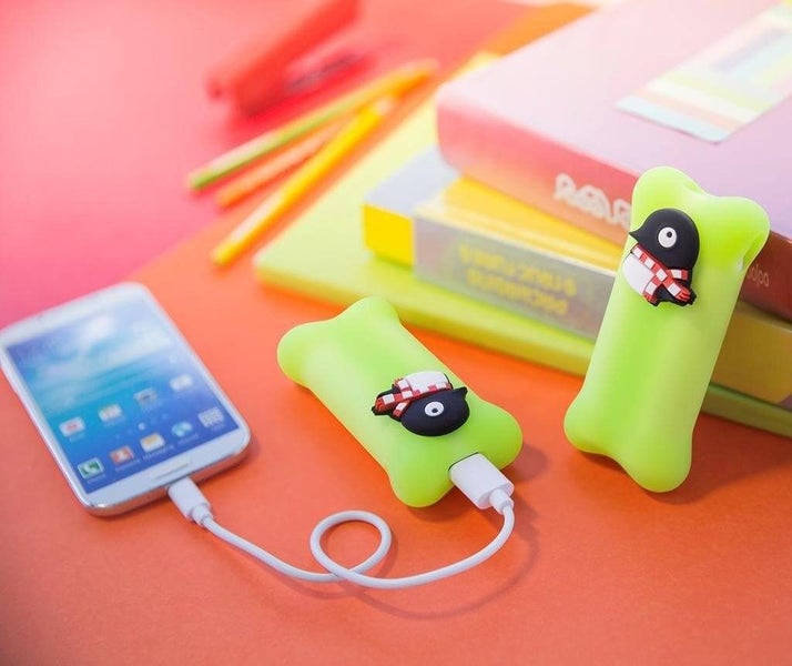 Bone Collection Maru Penguin Power 6700 Power Bank Carousel 2