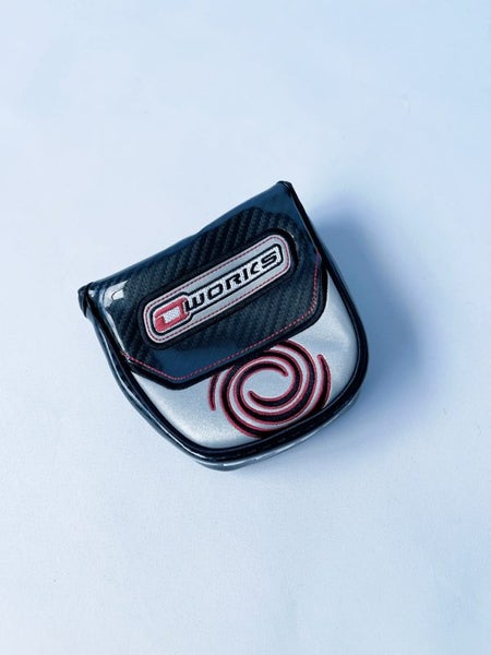Odyssey O-works putter head cover (magnetic) Carousel 1