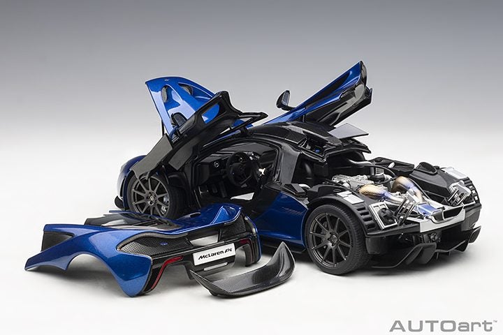 AUTOart 1/18 McLaren P1 Blue Carousel 6