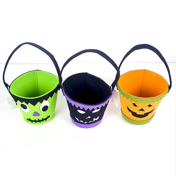Halloween Trick Or Treat Bags - Bat Candy Bucket - Reusable Canvas Bag - Hallowe Carousel 5