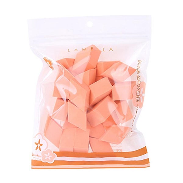 Effortless Blending Makeup Spong Applicator Carousel 1
