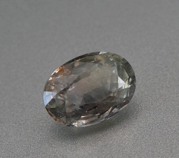 1.90CT UNHEATED OVAL CUT BIG 100% NATURAL BI-COLOUR SAPPHIRE Carousel 2