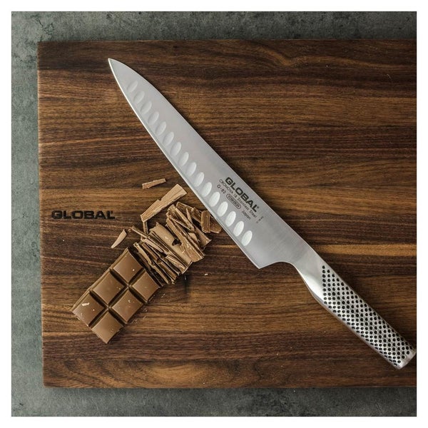 Global Classic 21cm Carving Knife - Fluted (79487) Carousel 5