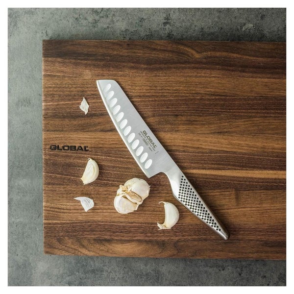 Global Classic 14Cm Vegetable Knife - Fluted (79488) Carousel 5