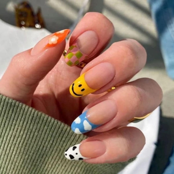 Glossy Colorful Fake Nails Almond Medium Cow Press On Nails Designed Rainbow Pre Carousel 1