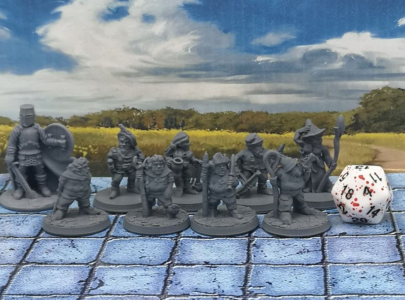 Little Folk Adventurers Hero PC Miniatures Set #5 Dungeons and Dragons d4d Brite Carousel 2