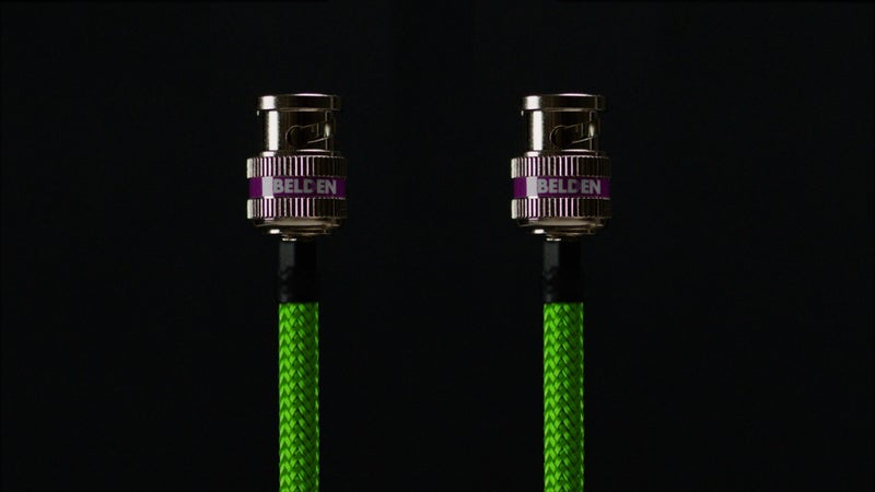 12G SDI CineCable // Standard // GREEN // 16" Carousel 1