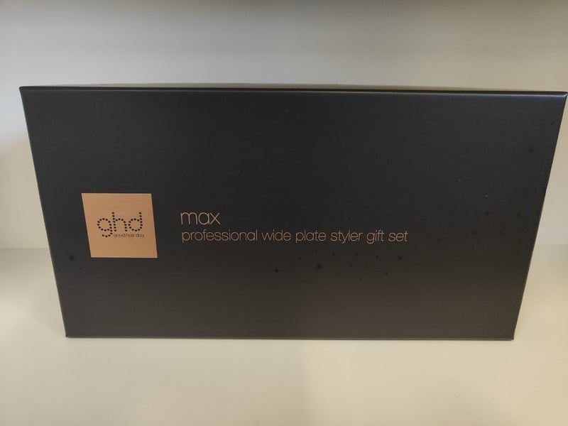 ghd Max wide plated straightener Carousel 1