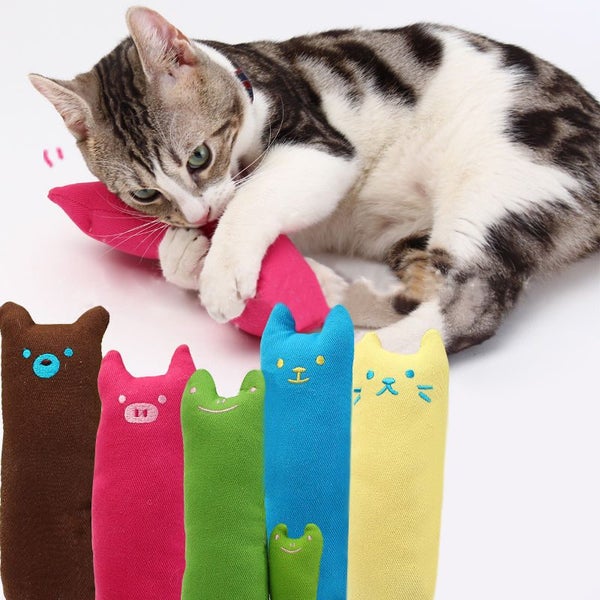 Interactive Catnip Pet Pillow Toy for Cats: Teeth Grinding and Claw Fun Carousel 1