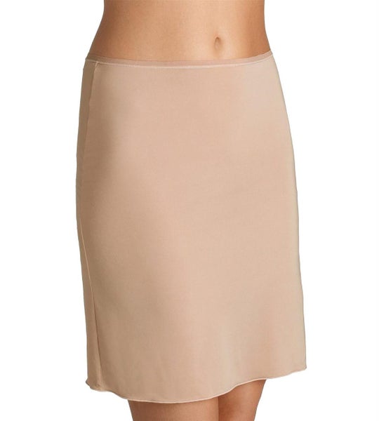 Triumph Body Make-Up Skirt 01 Ultra Soft Half Slip Smooth Skin CS Carousel 1