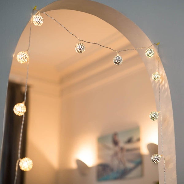Led Fairy Lights - 5 Meters | Not Battery-operated With Mains Plug | 50 Leds War Carousel 5