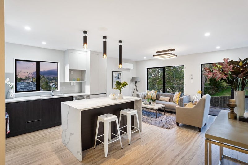 Beautiful kitchen in Silver Strata color on 10% Winter sale! $10800 Carousel 1