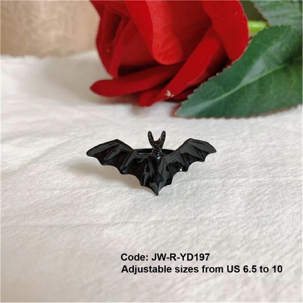 Brand New Vintage Women's Silver Ring Gothic Niche Bat Ring *Clearance* Carousel 1