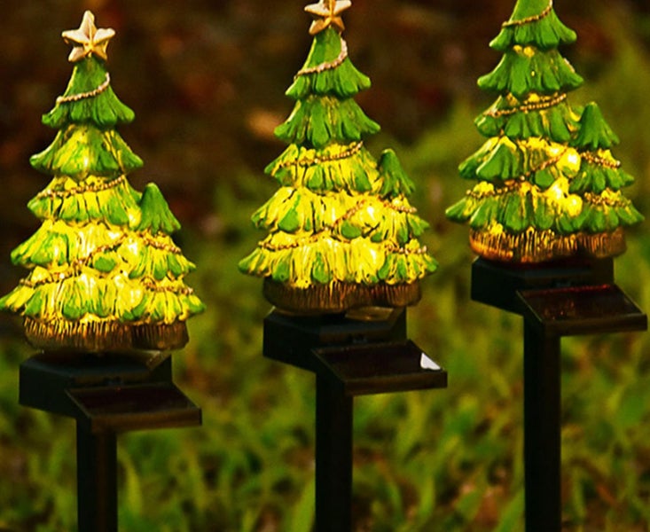 L16 Solar Simulation Resin Christmas Lights Outdoor Patio Garden Lawn Lamp Carousel 4