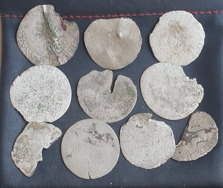 Lot of 20 French early modern silver coins from 1560-1774 AD Carousel 5