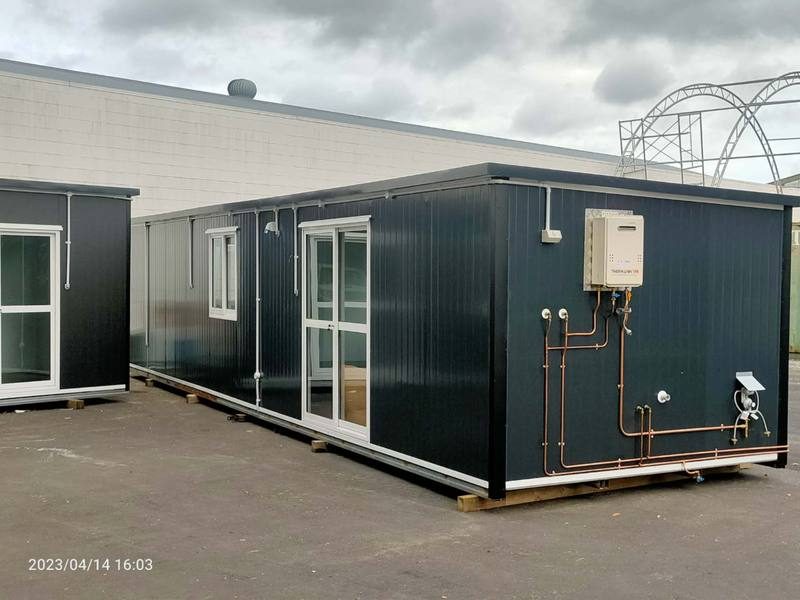 10.3x2.9m assembled cabin with kitchen, bathroom and plumbing self-contained Carousel 11