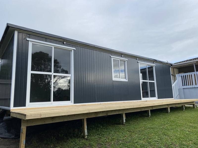 protable cabin 10mX3m cabin kitset(30 sqm cabin kitset) white colour Carousel 1