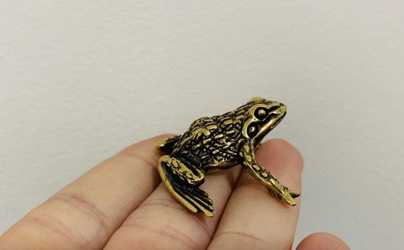 Antique style Frog Miniature Landscape Figurine Carousel 2