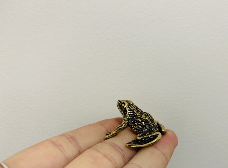 Antique style Frog Miniature Landscape Figurine Carousel 5
