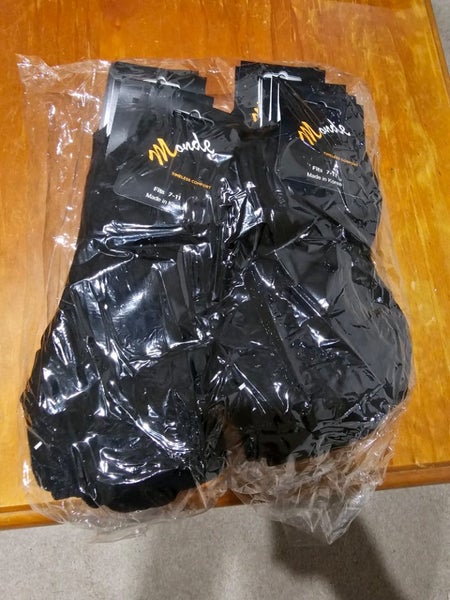 *24 PAIRS* Black Ankle Socks 7-11 Carousel 1