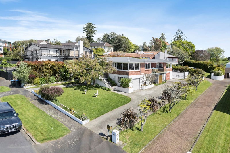 Image 1 of 35