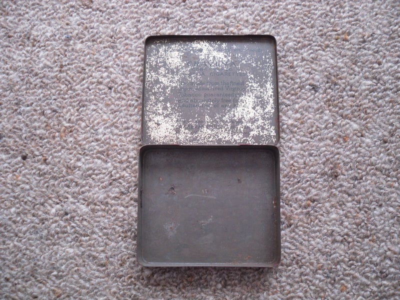 Cigarette Tin. Craven 'A' Virgina Cigarettes cork tipped. Carousel 2