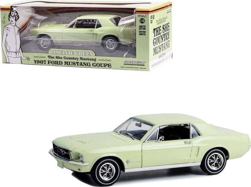 1/18 1967 Ford Mustang Coupe Carousel 1