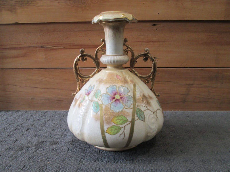 Old Hall 1790 Guilded Floral Vase c.1880 Carousel 2