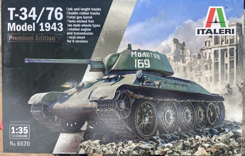 1/35 italeri T-34/76 model 1943 premium edition (metal barrel w interior) Carousel 1