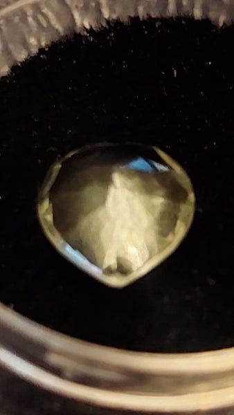 NATURAL GREEN AMEYTHST HEART GEMSTONE Carousel 1